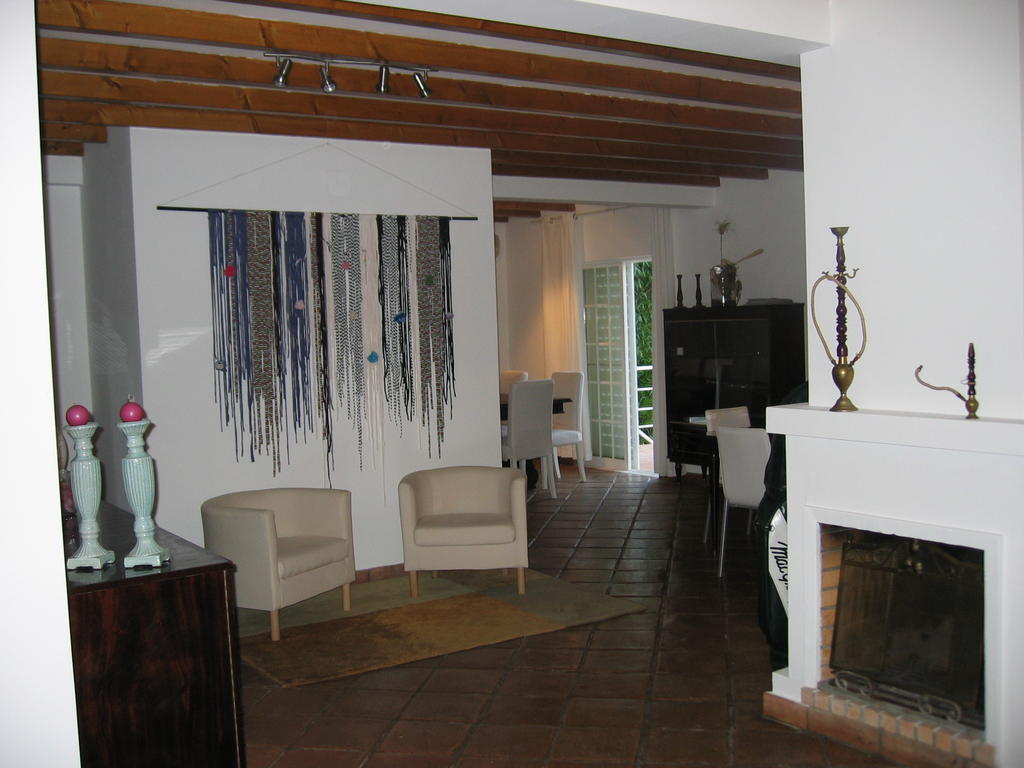 בית הארחה טאווירה 	Quinta Da Moura Casa-De-Campo מראה חיצוני תמונה